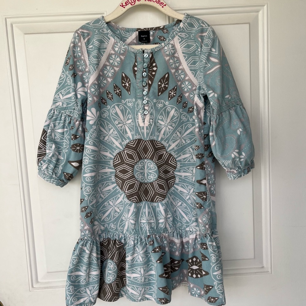 •Gap Kids• Lightweight Corduroy Dress - Size Small